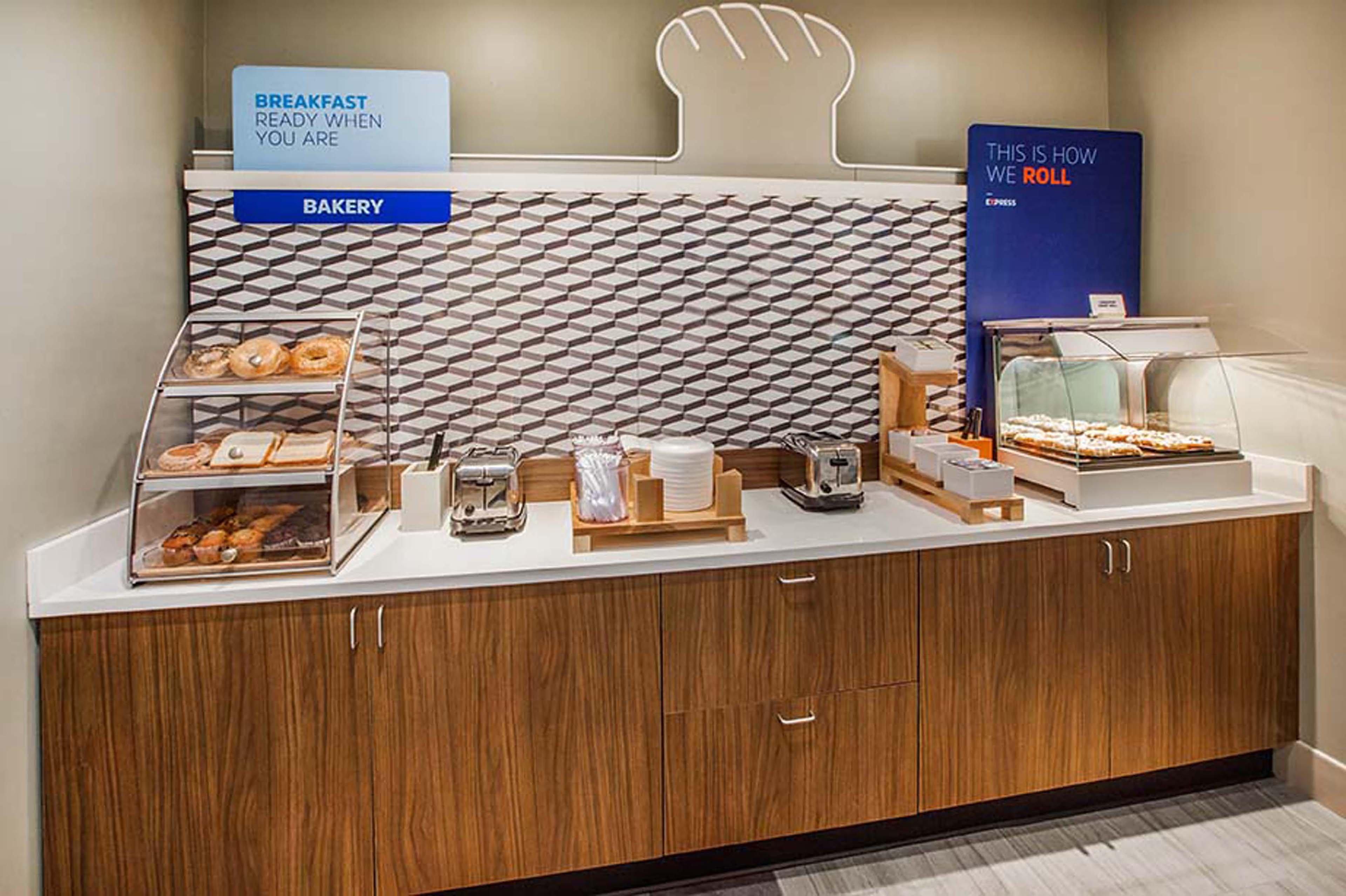 Holiday Inn Express Hotel & Suites Dallas Ne - Allen By Ihg Экстерьер фото